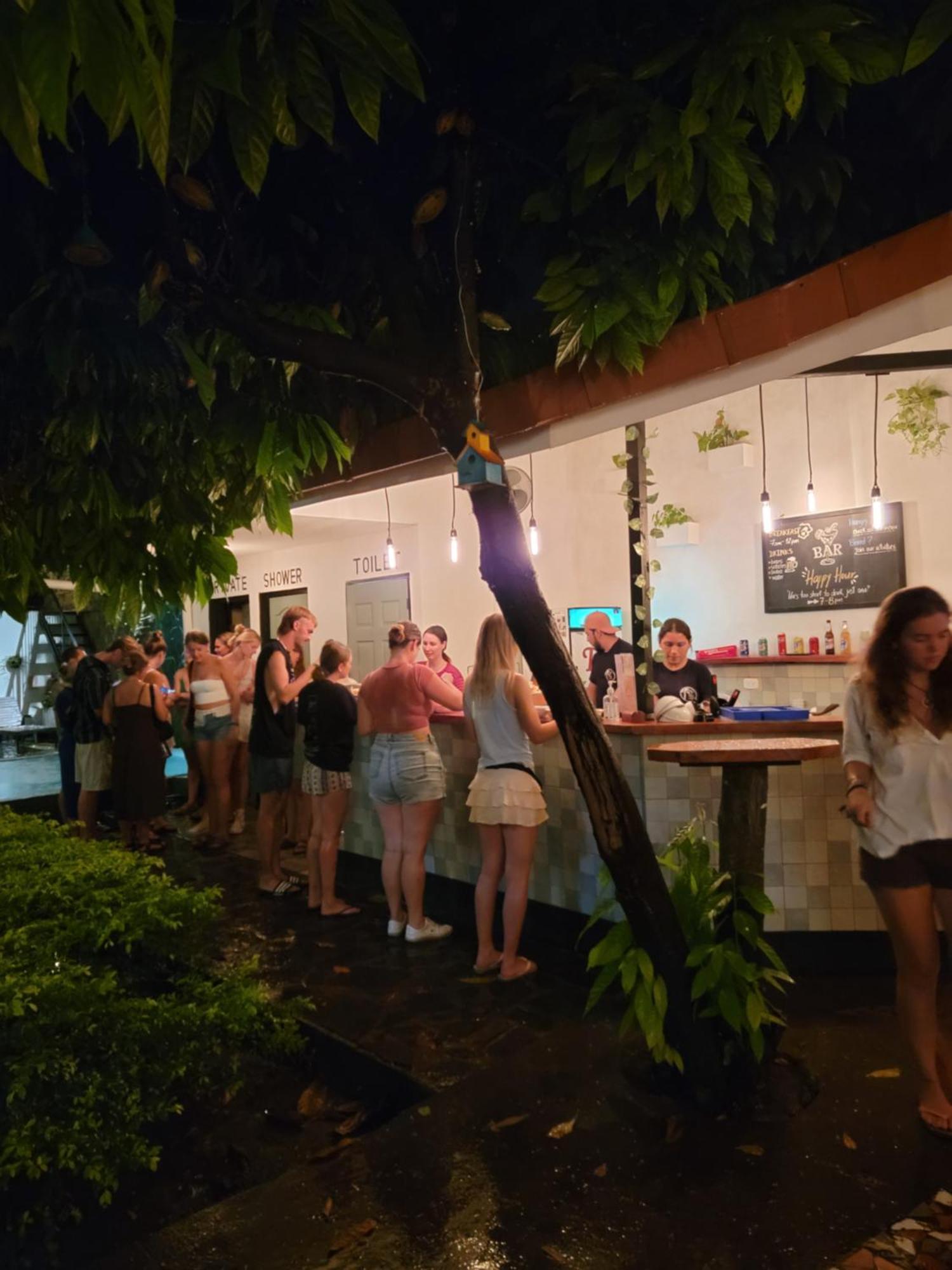 Poco A Poco Hostel Леон Экстерьер фото